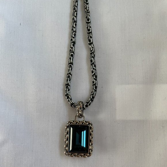 Authentic Swarovski pendant - Picture 1 of 4